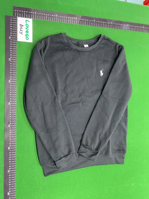 Round neck black white label