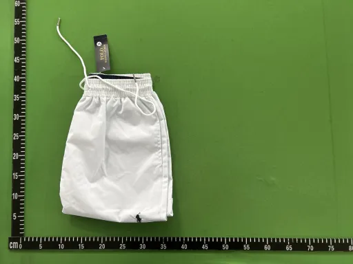白色