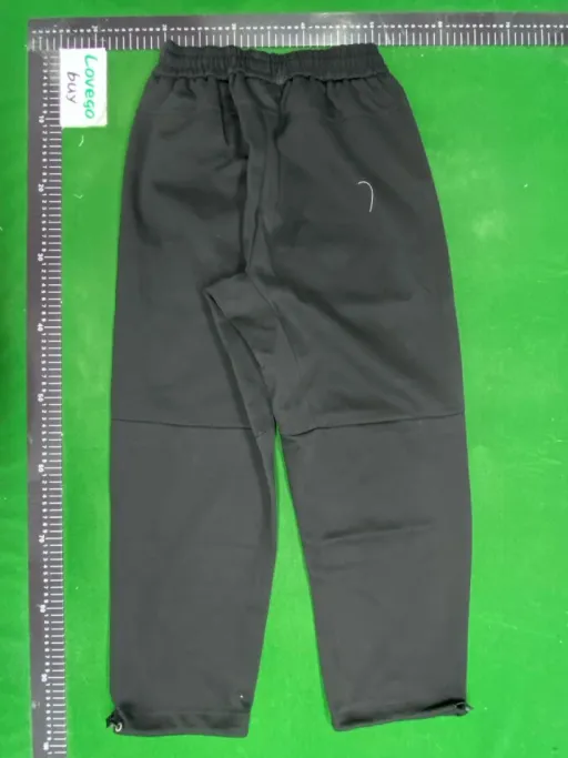 0950+8013 black