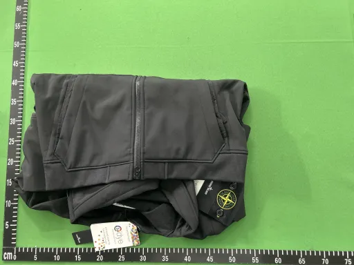 黑色Black