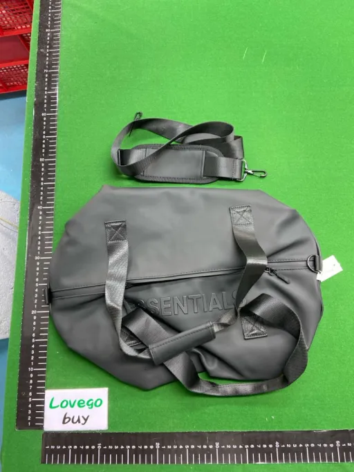 Color Classification: Ess Bag