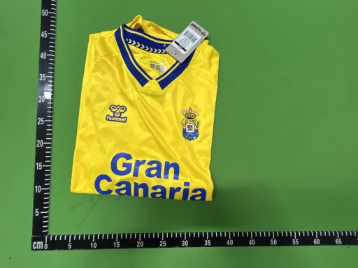 尺码:XL (No Badge)