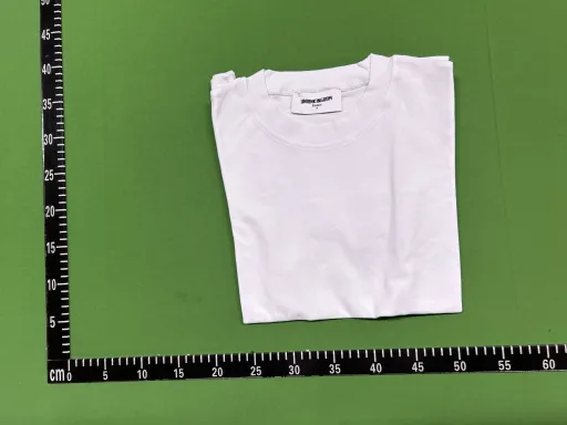 白色(white)