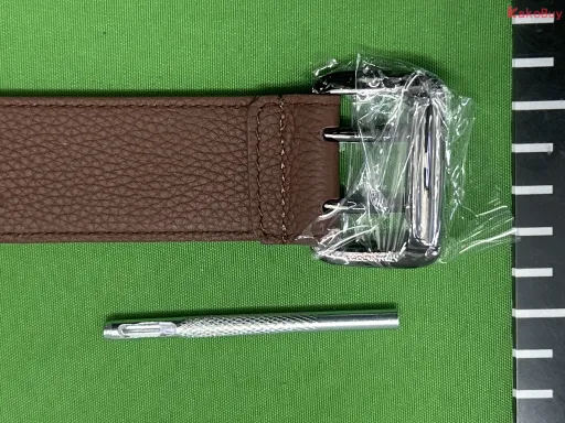 棕色枪扣