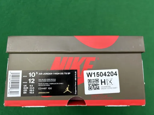款式配色:AJ1 TS倒钩1.0高帮