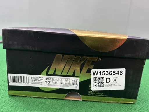 款式配色:AJ1 黑棕摩卡