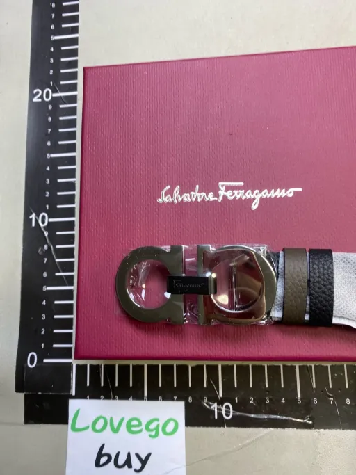 Model Dimensions: Black silver buckle (note waist circumference or height and weight when photographed)