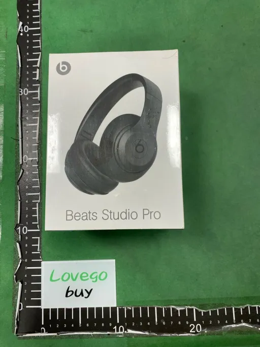 Model Dimensions: Beats studio Pro black