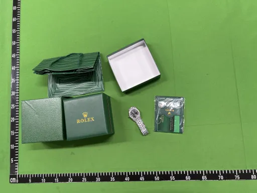 Color-1:18