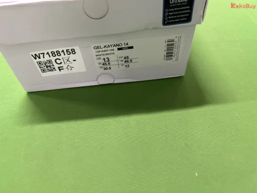 配色:A457-100白色