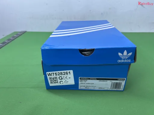颜色款式:26号白蓝BD7632