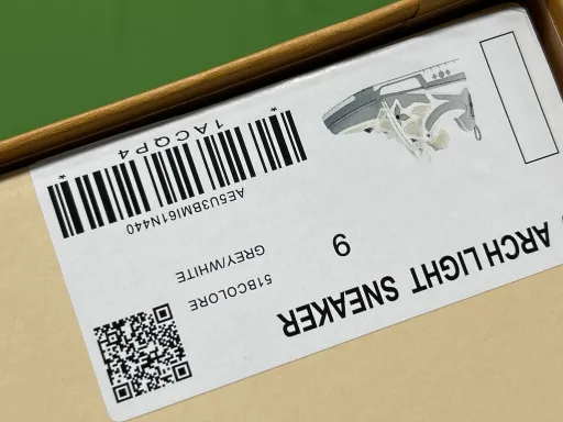 颜色款式:溜冰鞋1号经典灰色