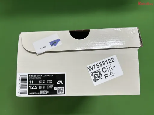 款式配色:欧洲限定紫色 HQ8487-500