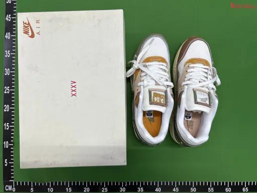 款式配色:NK Max90白红绿DQ8656-133