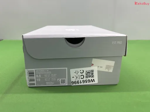 配色:S2 AF1马年IQ1119-011
