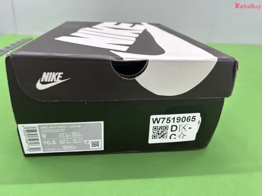 配色:S2 AF1 CPFM空军白FQ7069-100