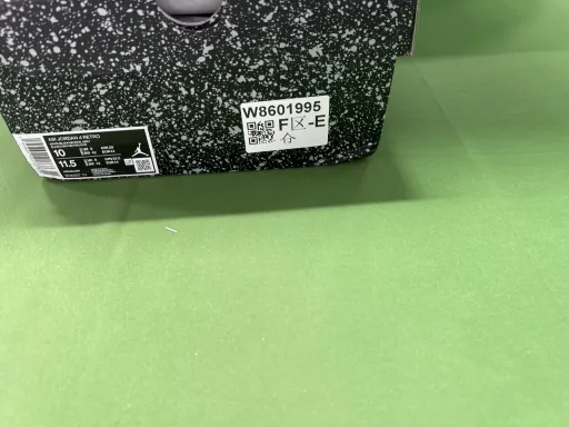 款式配色:GX AJ4小白水泥