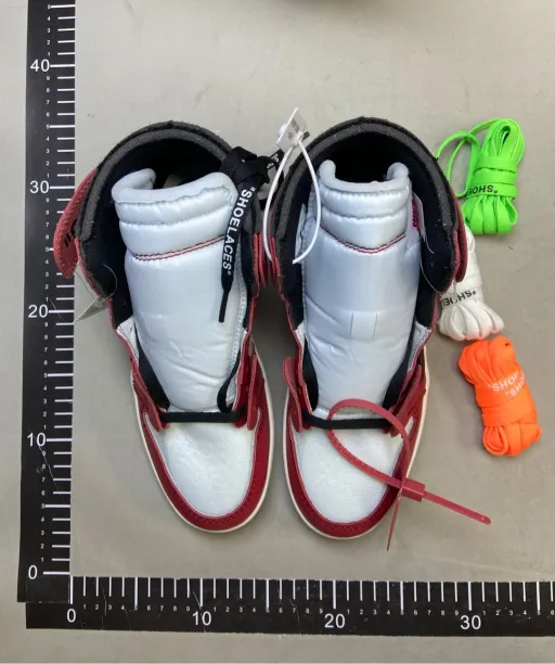 版本: OG AJ1 OW红联名