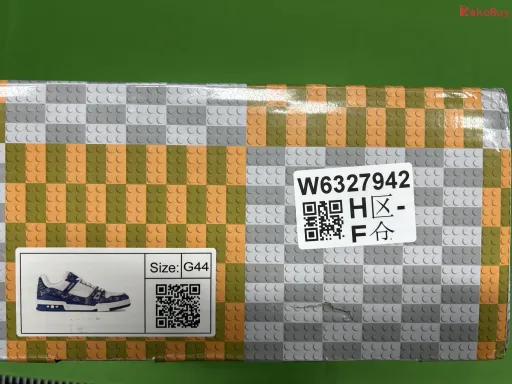蓝牛仔 1A9JGN