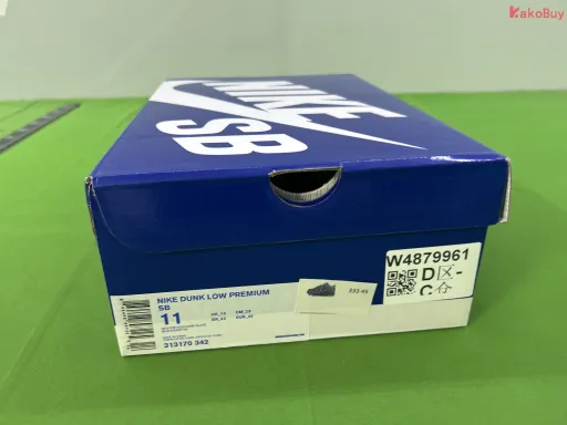 款式配色:S2 DUNK蓝龙虾