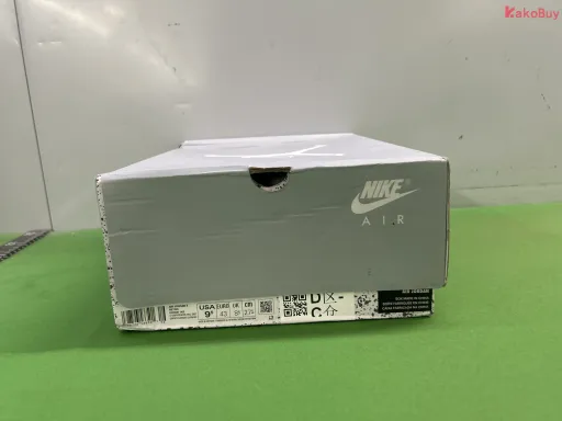 配色:Y3 J5灰狼DD0587-002
