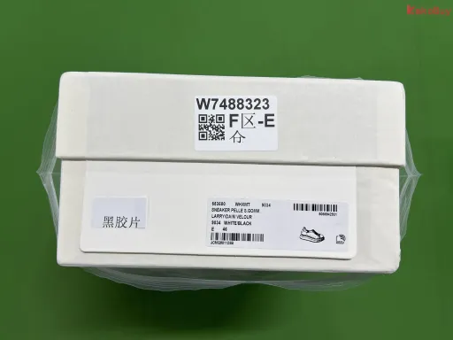 配色（款式）:JS 麦昆黑胶片