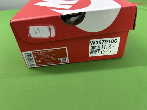 款式配色:Z版 Nike Vomero5 米色 FB8825-111