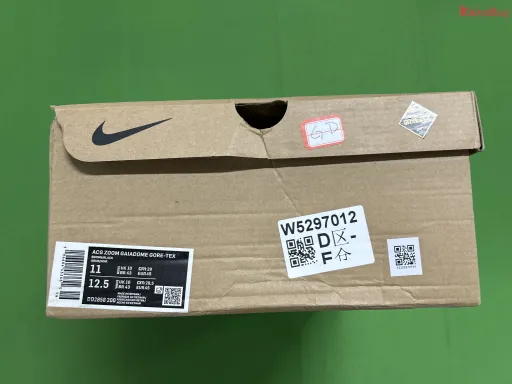 配色:PE版 ACG GTX高邦 棕黑色