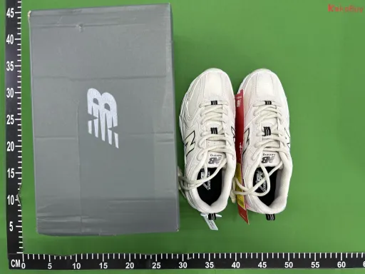 NB 530 月光米色MR530SH