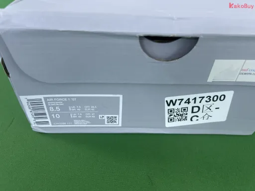 款式配色:G版 AF1 纯白低帮