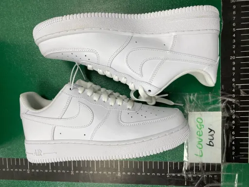 Style color matching: G版 AF1 纯白低帮