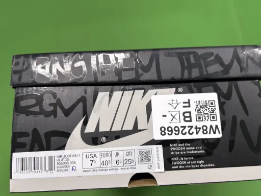 1叛逆禁穿