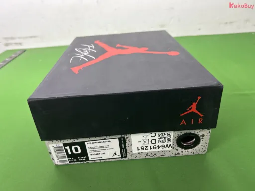 款式:308497-032