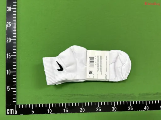 Medium thin socks (3 pairs