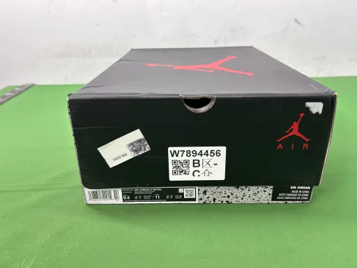 型号:IR2266-010 黑银