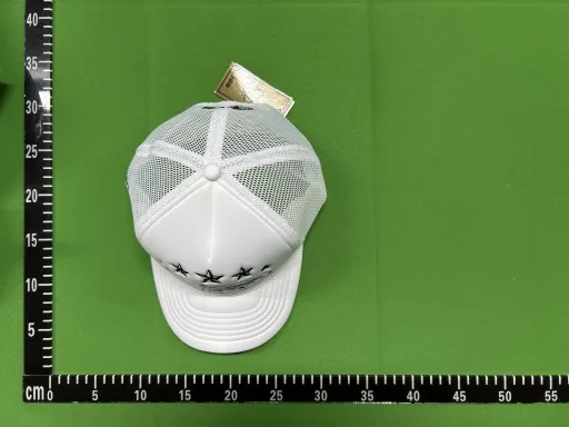 1:white