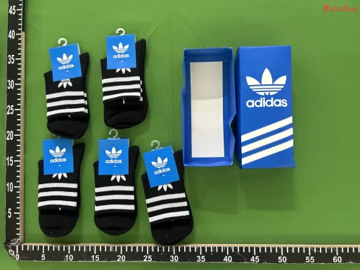 盒AD五双黑