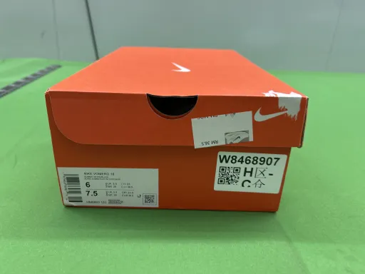 型号:米白