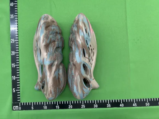 款式配色:B 洞洞鞋灰棕3969