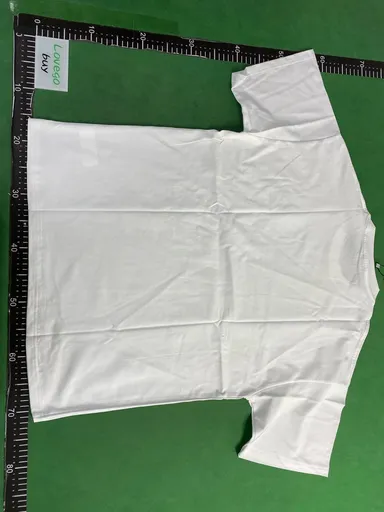 C10白色