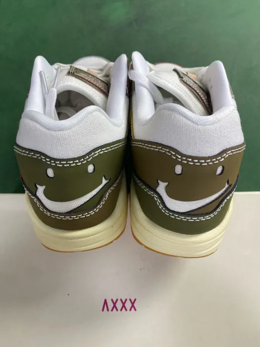 Style color matching: NK Max90白红绿DQ8656-133