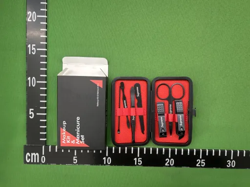 型号尺寸:黑色black  指甲盒
