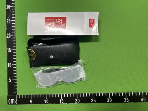 二140 亮黑灰片+配送盒