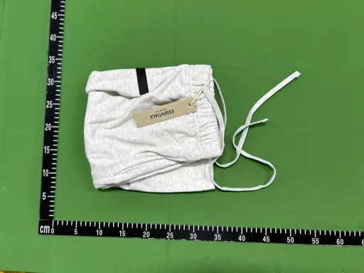 燕麦灰 短裤