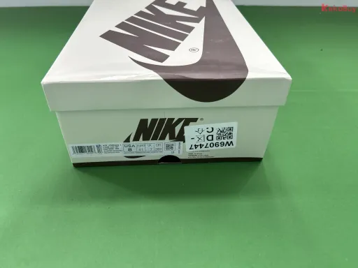 摩卡棕白低帮 DM7866-162
