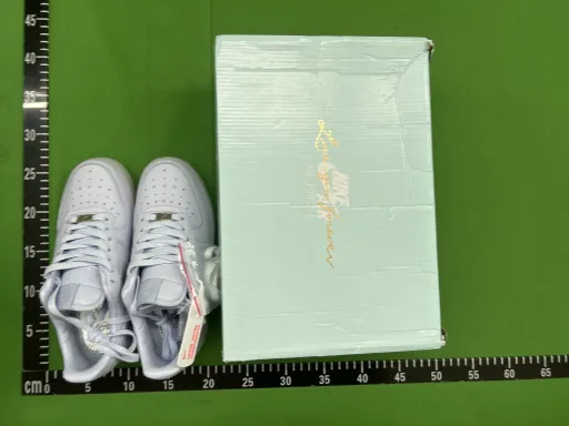 款式配色:CZ8065-500 浅蓝