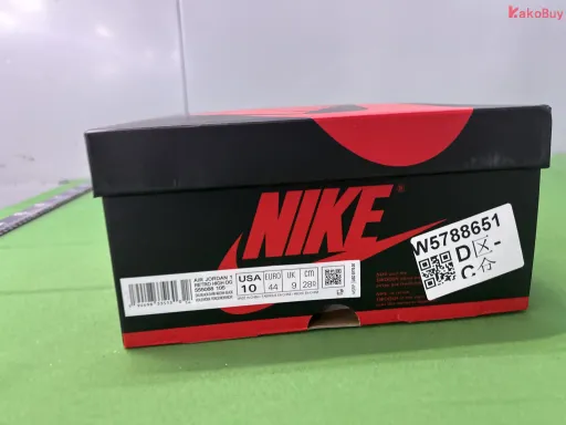 款式配色:AJ1黑摩卡 555088-105