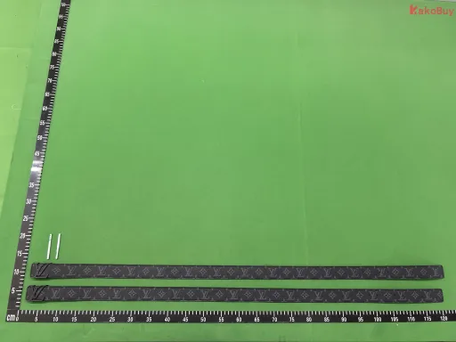 款式:黑花黑扣
