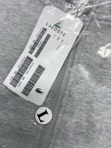 灰色