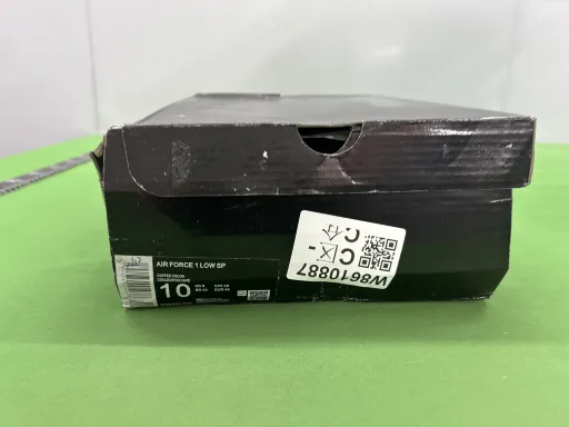 style:af1 supreme dark brown